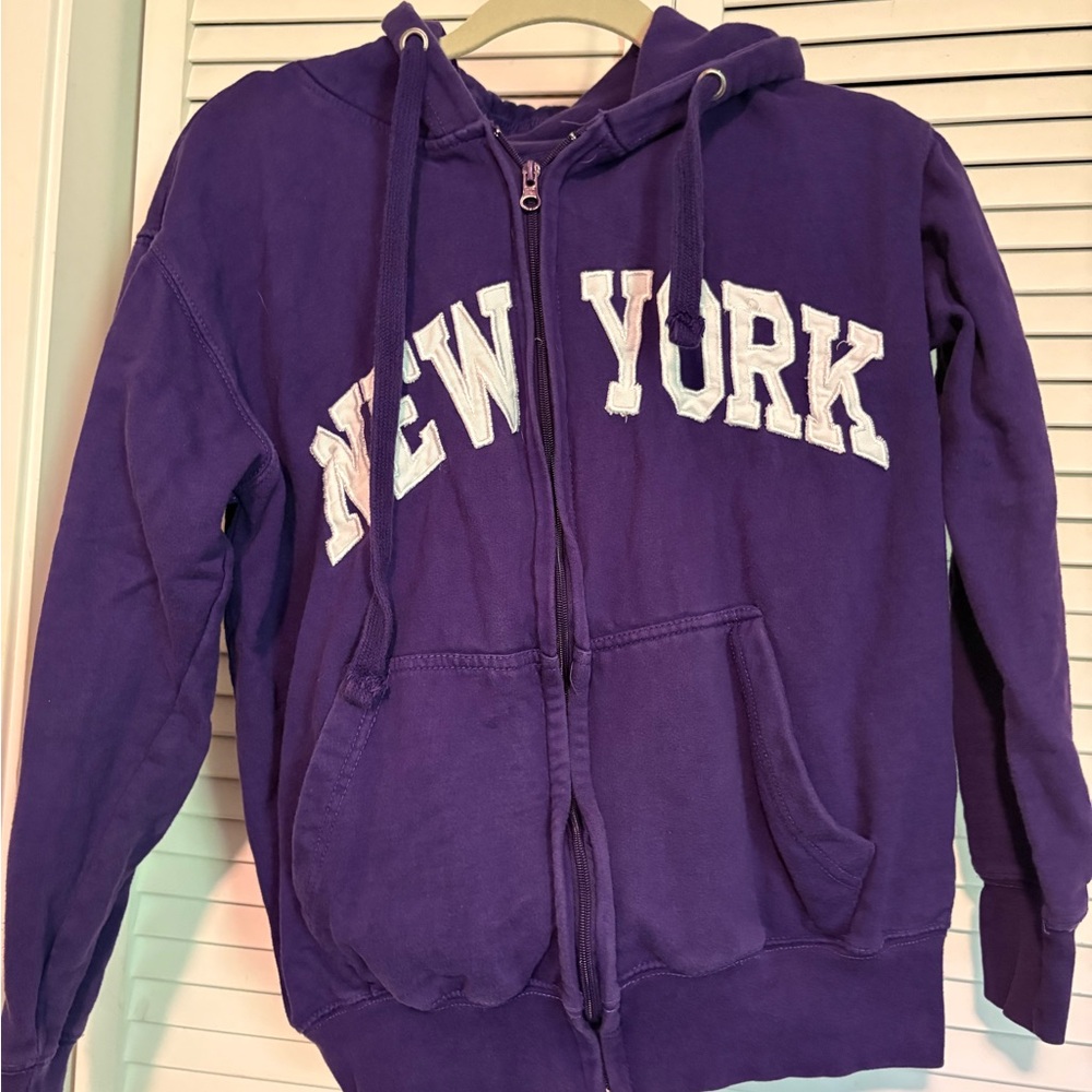 Purple 'New York' Zip-Up Hoodie